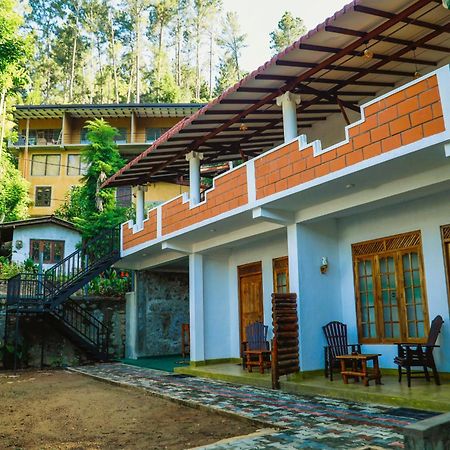 Dinaro Guest Hotel Ела Екстериор снимка