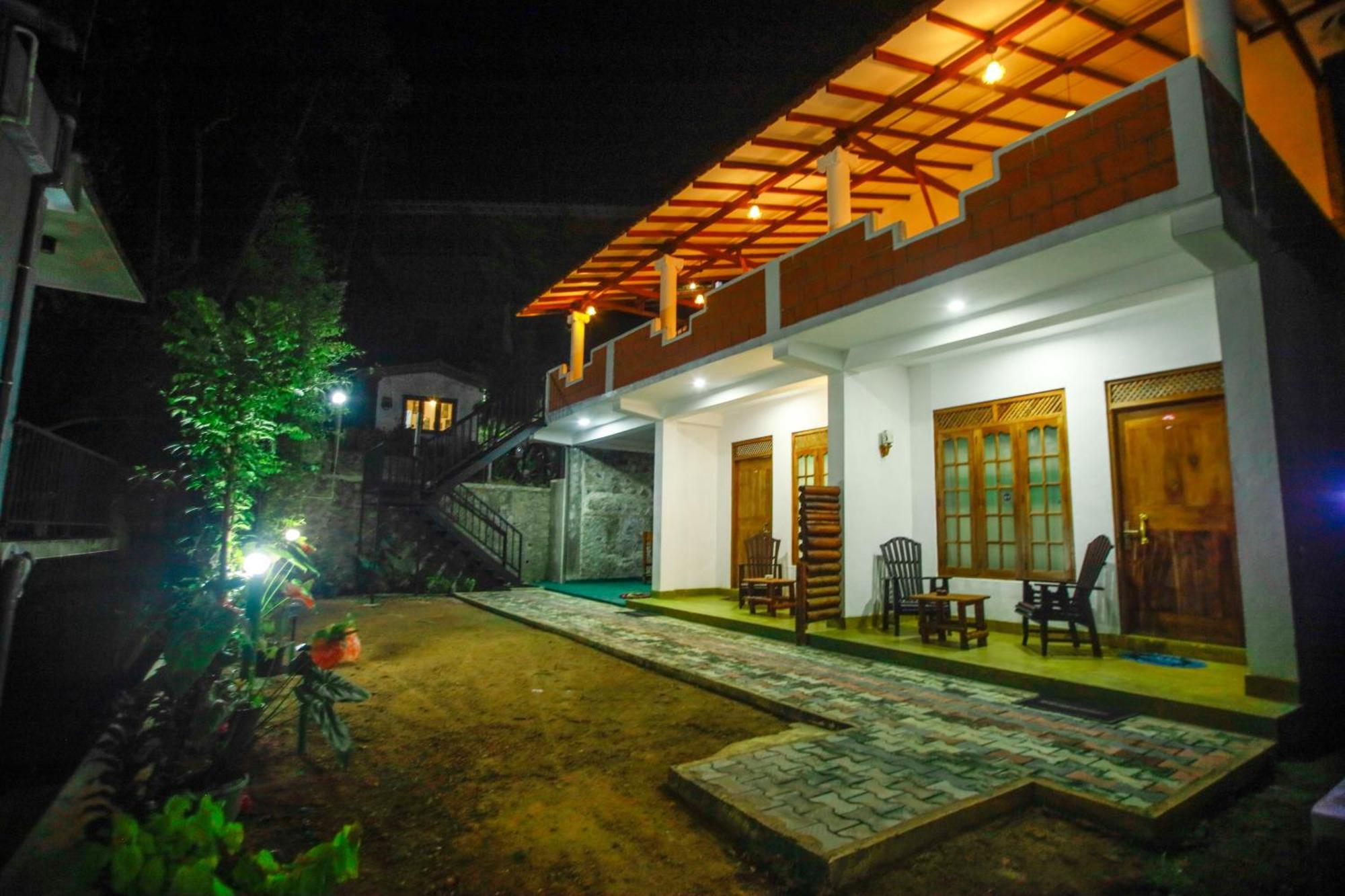 Dinaro Guest Hotel Ела Екстериор снимка