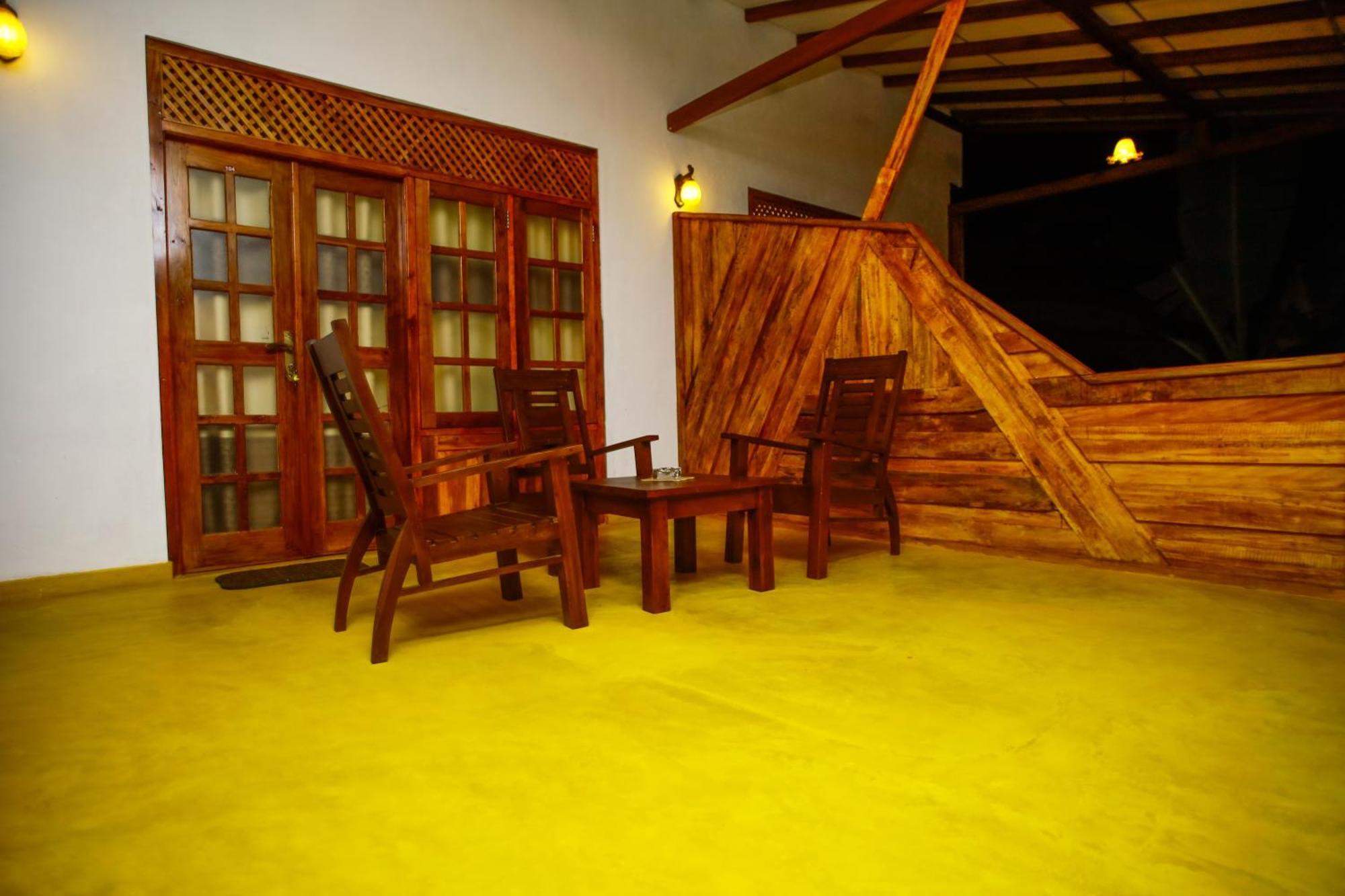 Dinaro Guest Hotel Ела Екстериор снимка
