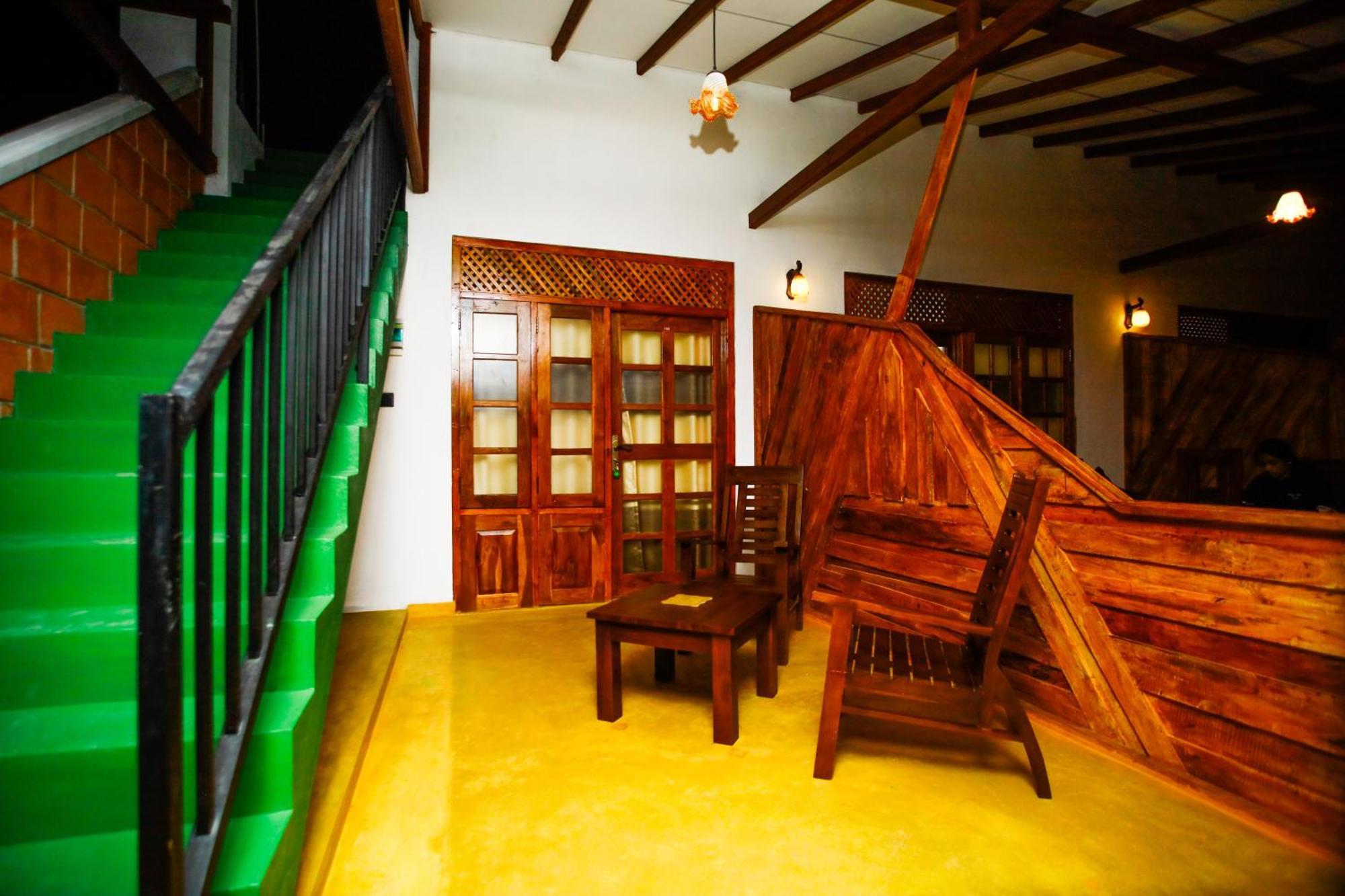 Dinaro Guest Hotel Ела Екстериор снимка