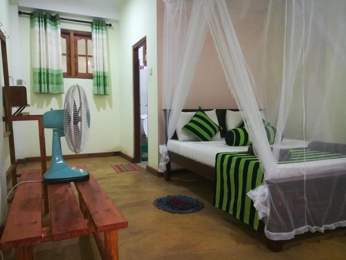 Dinaro Guest Hotel Ела Екстериор снимка