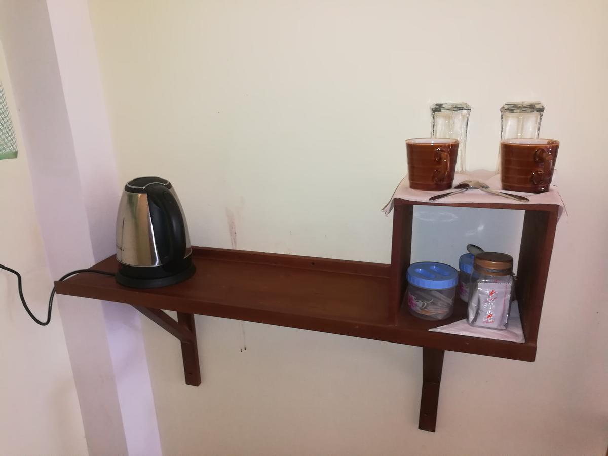 Dinaro Guest Hotel Ела Екстериор снимка